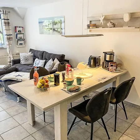 Blaumuschel By Interhome *